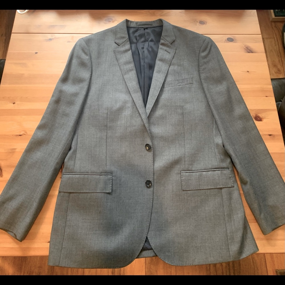 Gray men’s blazer